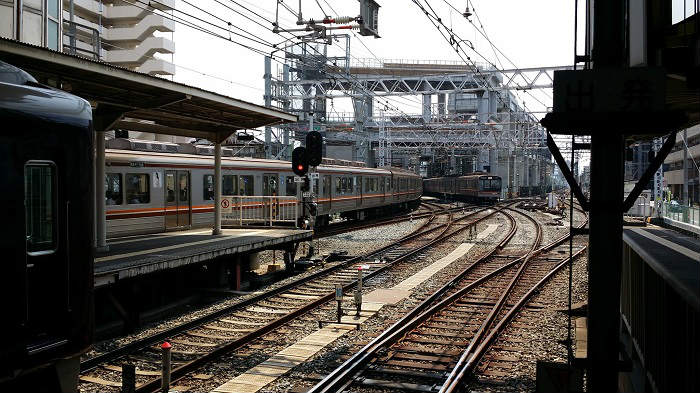 阪急京都線の淡路駅
