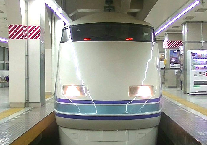 東武鉄道 特急にwi Fiやコンセントは付いているのか たくみっく
