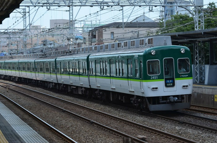 京阪の複々線