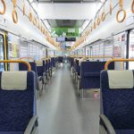 【JR阪和線】なぜ座席数は少ないのか!? 1+2列の理由