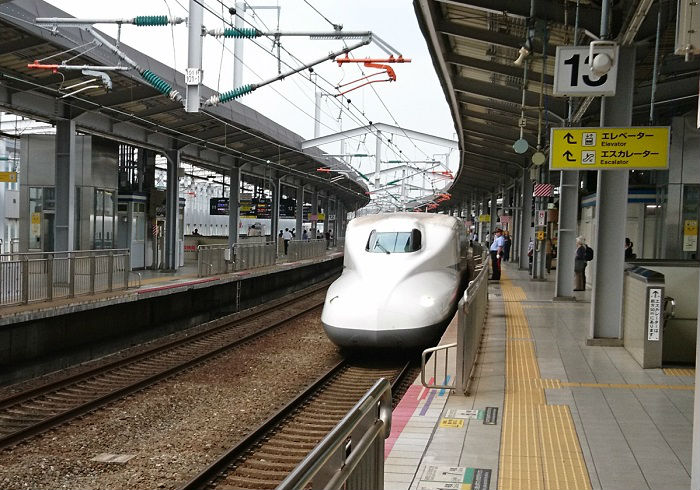 山陽新幹線の上り列車