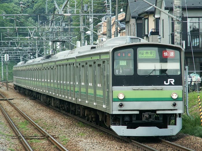 横浜線の205系
