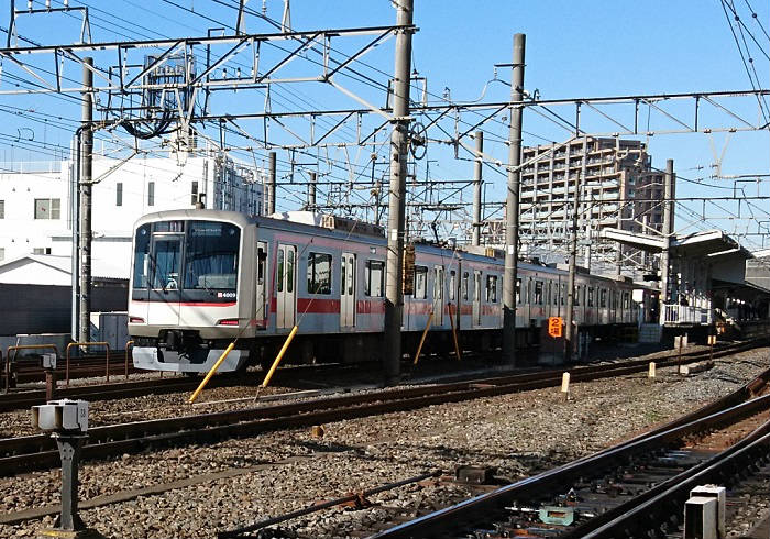 東急東横線の全列車10両編成化の予定は なぜ8両編成 たくみろぐ