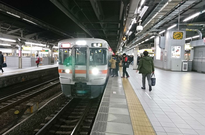 Jr東海道線 名古屋地区 の朝ラッシュの混雑 乗車率は何 に たくみっく