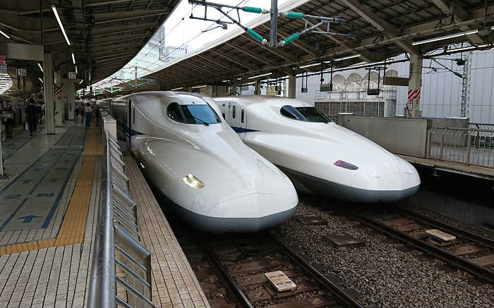 約3億円する新幹線車両