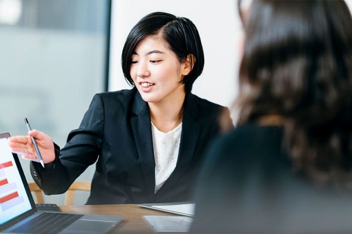 文系出身の社員